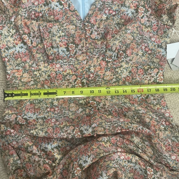 NWT FLORAL BUTTON FRONT MAXI DRESS IN BLUE GARDEN PARTY FLORAL - Picture 4 of 6